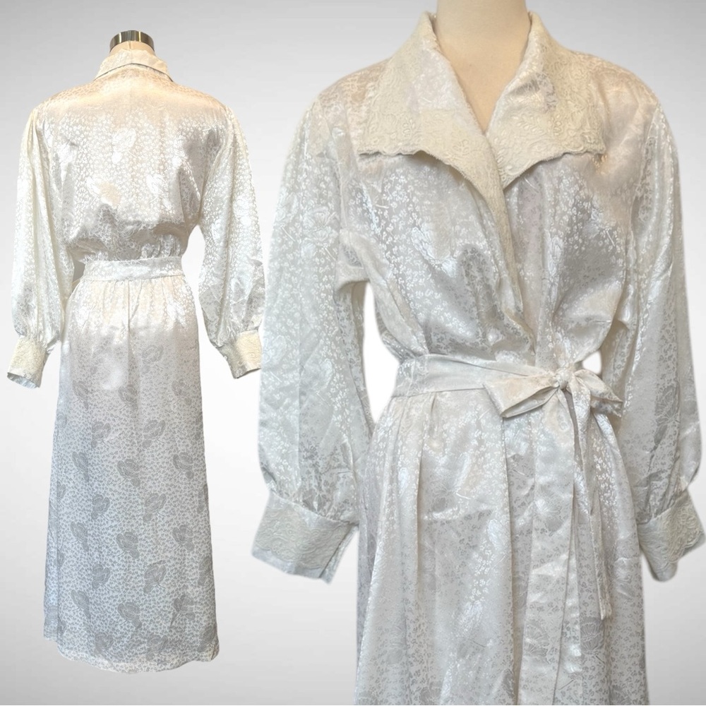 80s Victoria’s Secret Ivory White Vintage Silky Jacquard Wedding Maxi Gown Robe